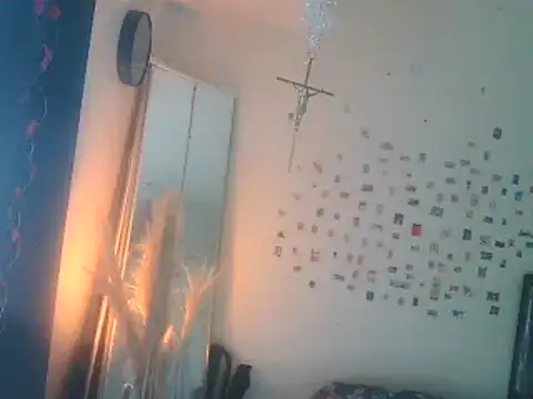 Snapshot of DaddyQuimHot chatting on 02/23/25, 01:42 DaddyQuimHot online show from 02/23/25, 01:42