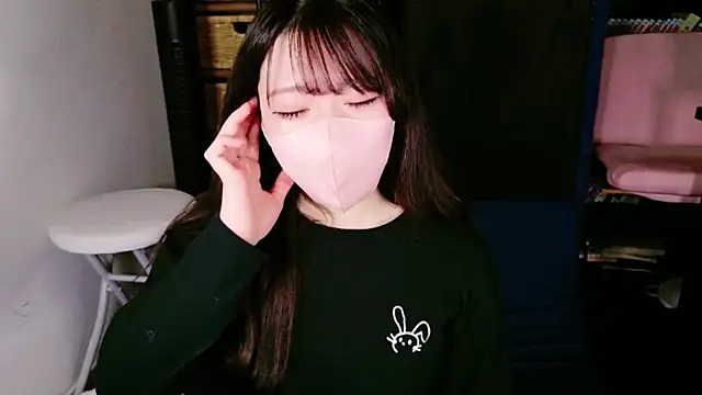 hina porn online show from 12/10/24, 11:30