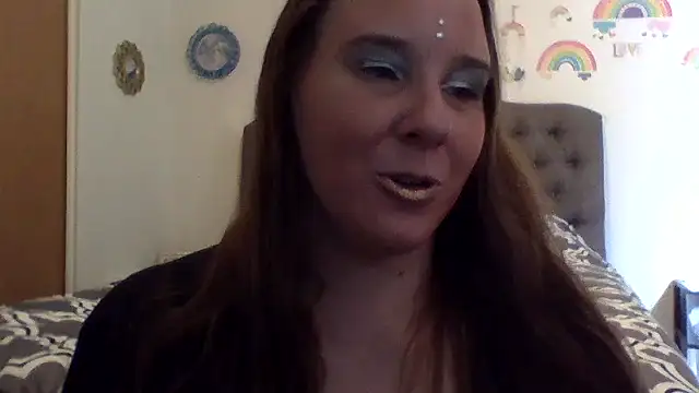 Snapshot of cosmicgoddess369 chatting on 10/18/25, 05:25 cosmicgoddess369 online show from 10/18/25, 05:25