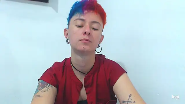 tomboyblue online show from 12/12/24, 08:43