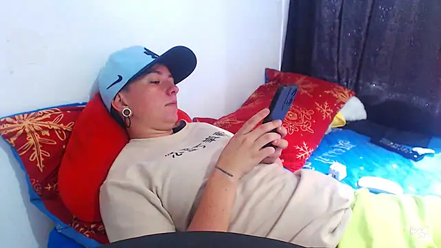 tomboyblue online show from 12/20/24, 05:08