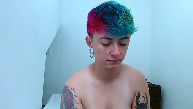 tomboyblue online show from 11/07/25, 03:45