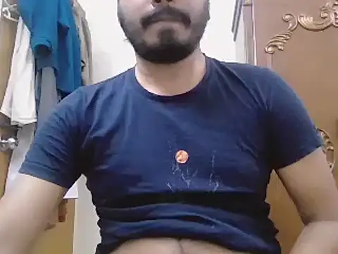 desiboyasif online show from 11/03/25, 04:41