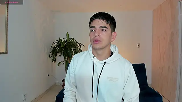 Ares Johnson online show from 10/09/25, 11:08