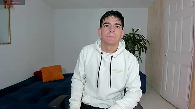 Ares Johnson online show from 10/25/25, 11:07