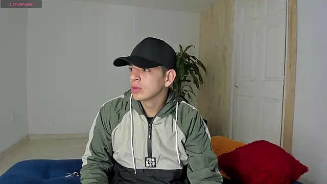 Ares Johnson online show from 10/26/25, 01:33