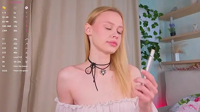 TaraSims online show from 11/10/25, 11:48