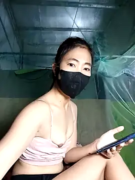 Snapshot of Lyly_sexy2k chatting on 01/11/25, 09:36 Lyly sexy2k online show from 01/11/25, 09:36