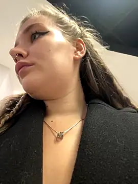 Holy Tereza online show from 11/09/25, 03:43