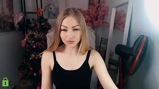 Snapshot of _KittyBoo chatting on 01/14/25, 08:31 KittyBoo online show from 01/14/25, 08:31