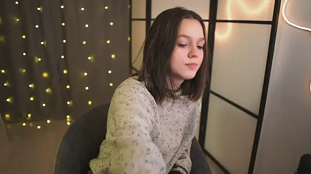 Addelin Moon online show from 01/18/25, 07:26