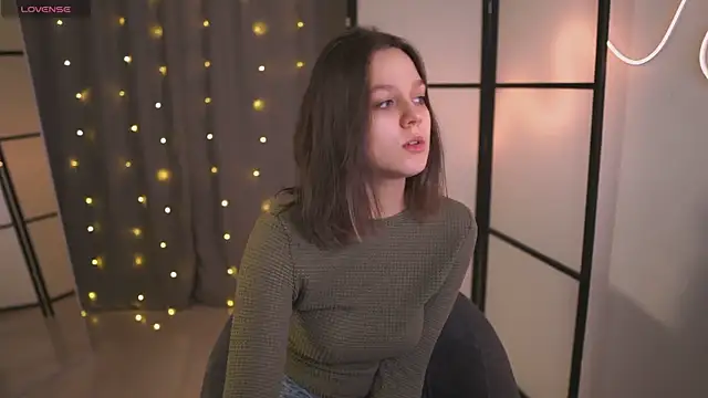 Addelin Moon online show from 01/19/25, 05:07