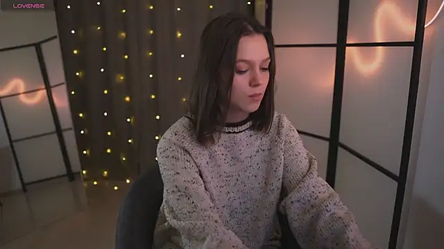 Addelin Moon online show from 01/27/25, 04:01