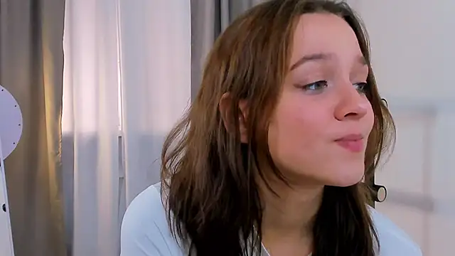 Addelin Moon online show from 09/12/25, 03:23