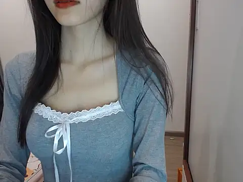 Snapshot of LiDonnaa chatting on 02/26/25, 02:03 LiDonnaa online show from 02/26/25, 02:03