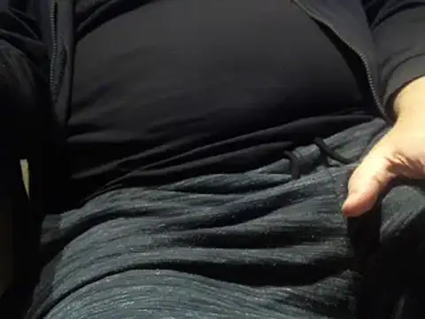 Snapshot of sexxx-mike chatting on 12/28/24, 06:08 sexxx-mike online show from 12/28/24, 06:08