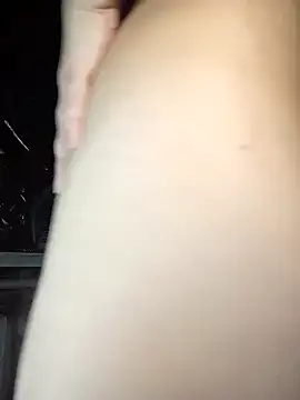 Snapshot of Freya_Milf chatting on 12/04/24, 04:49 Freya Milf online show from 12/04/24, 04:49