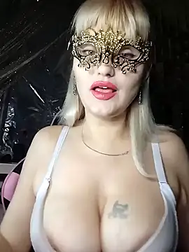 Snapshot of Freya_Milf chatting on 01/28/25, 01:59 Freya Milf online show from 01/28/25, 01:59