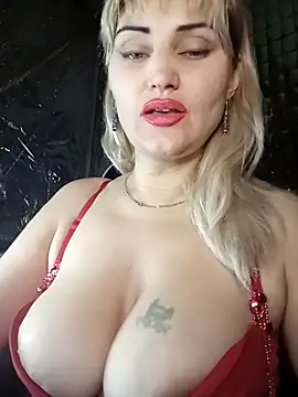 Snapshot of Freya_Milf chatting on 03/12/25, 03:29 Freya Milf online show from 03/12/25, 03:29