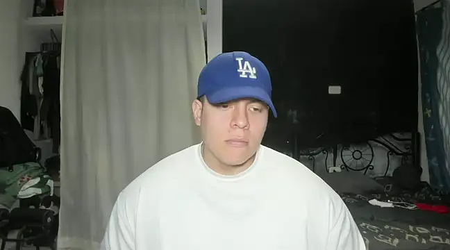 Snapshot of regan_jhonso chatting on 01/09/25, 05:44 regan jhonso online show from 01/09/25, 05:44