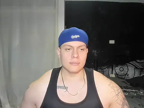 Snapshot of regan_jhonso chatting on 02/25/25, 04:57 regan jhonso online show from 02/25/25, 04:57