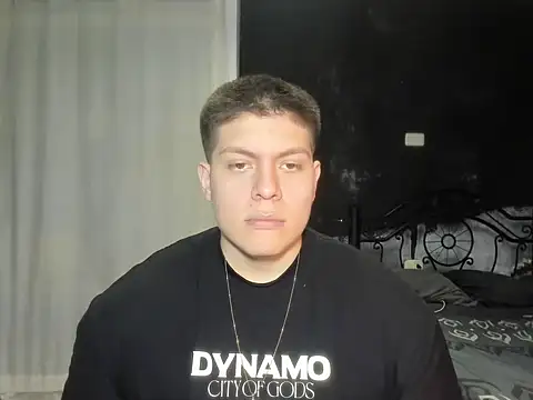 Snapshot of regan_jhonso chatting on 03/04/25, 04:38 regan jhonso online show from 03/04/25, 04:38