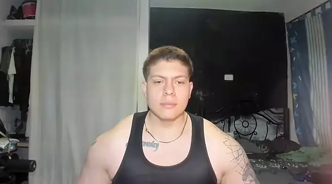 Snapshot of regan_jhonso chatting on 03/16/25, 01:17 regan jhonso online show from 03/16/25, 01:17