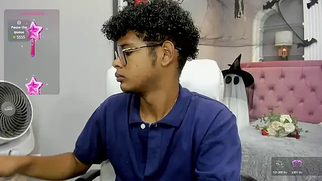 boylittle19cm online show from 11/01/25, 12:29