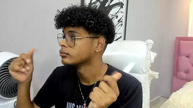 boylittle19cm online show from 11/20/25, 12:27