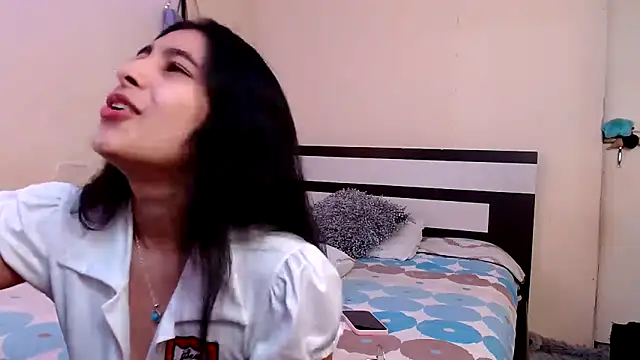 chika hellar online show from 10/20/25, 10:54