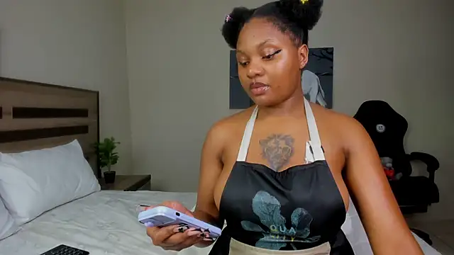 Renee-18 online show from 02/20/25, 07:52