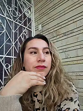 RubbyTaylor online show from 10/18/25, 11:11