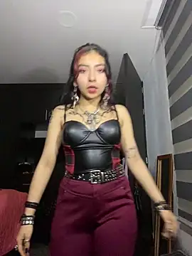 Snapshot of _Gothiccbitch_ chatting on 12/19/24, 07:40 Gothiccbitch online show from 12/19/24, 07:40