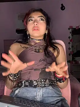 Snapshot of _Gothiccbitch_ chatting on 01/23/25, 07:11 Gothiccbitch online show from 01/23/25, 07:11