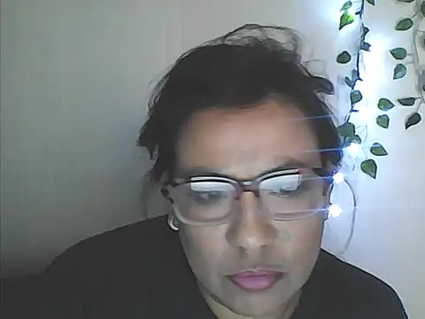 Snapshot of Erotic_nayma chatting on 12/06/24, 02:38 Erotic nayma online show from 12/06/24, 02:38