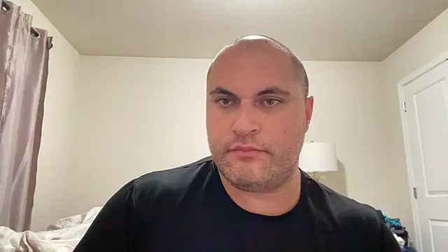 SluggishChase99 online show from 11/11/25, 12:21