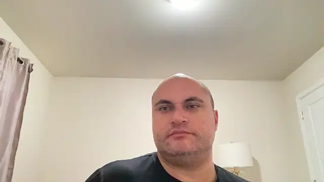 SluggishChase99 online show from 11/17/25, 03:45