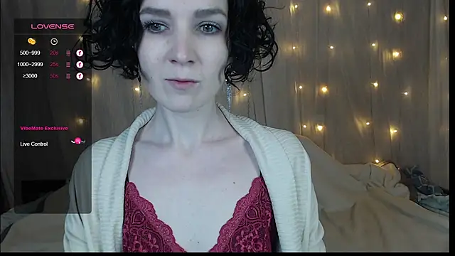 TinaWince online show from 12/21/24, 04:52