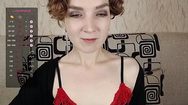 TinaWince online show from 09/18/25, 05:31