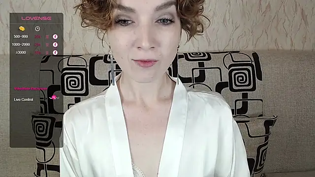 TinaWince online show from 10/03/25, 04:53