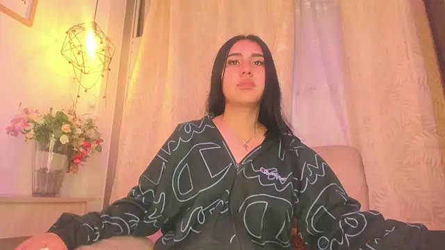 Chanttall  online show from 12/16/24, 09:03