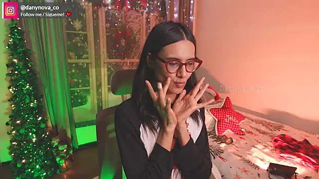 DanyNova Co online show from 12/25/24, 01:31