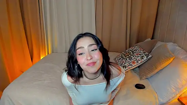 SofiMeza online show from 02/10/25, 05:52