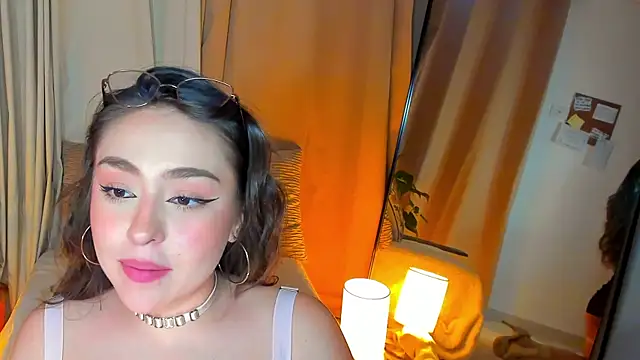 SofiMeza online show from 03/19/25, 07:27