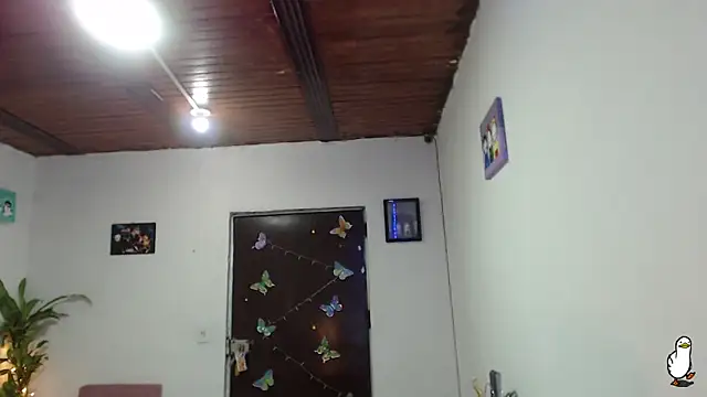 Snapshot of littleangel1_m chatting on 01/14/25, 01:04 littleangel1 m online show from 01/14/25, 01:04