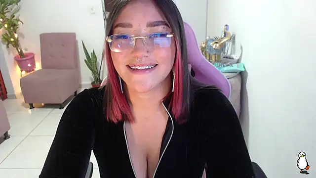 Snapshot of littleangel1_m chatting on 02/27/25, 09:14 littleangel1 m online show from 02/27/25, 09:14