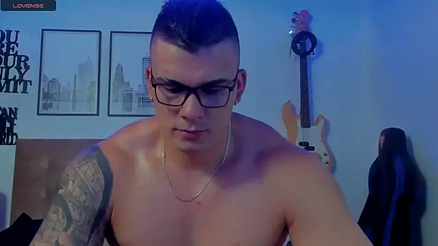 seancarreraa online show from 10/07/25, 03:25