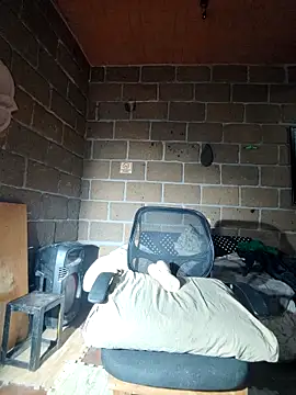 Snapshot of Pitudo20cmm chatting on 11/02/25, 10:06 Pitudo20cmm online show from 11/02/25, 10:06