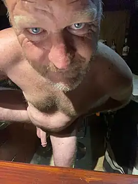 Snapshot of sexycouple109 chatting on 02/28/25, 01:05 sexycouple109 online show from 02/28/25, 01:05