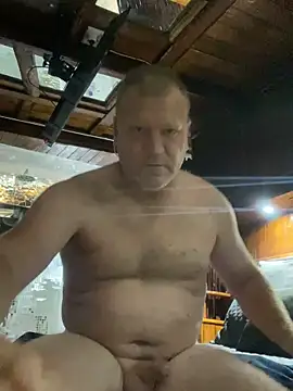 Snapshot of sexycouple109 chatting on 10/21/25, 03:07 sexycouple109 online show from 10/21/25, 03:07